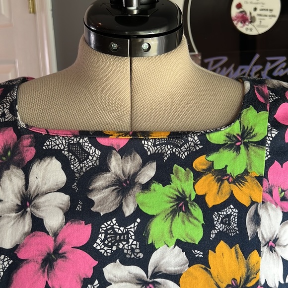 French Connection Dress - Picture 5 of 11